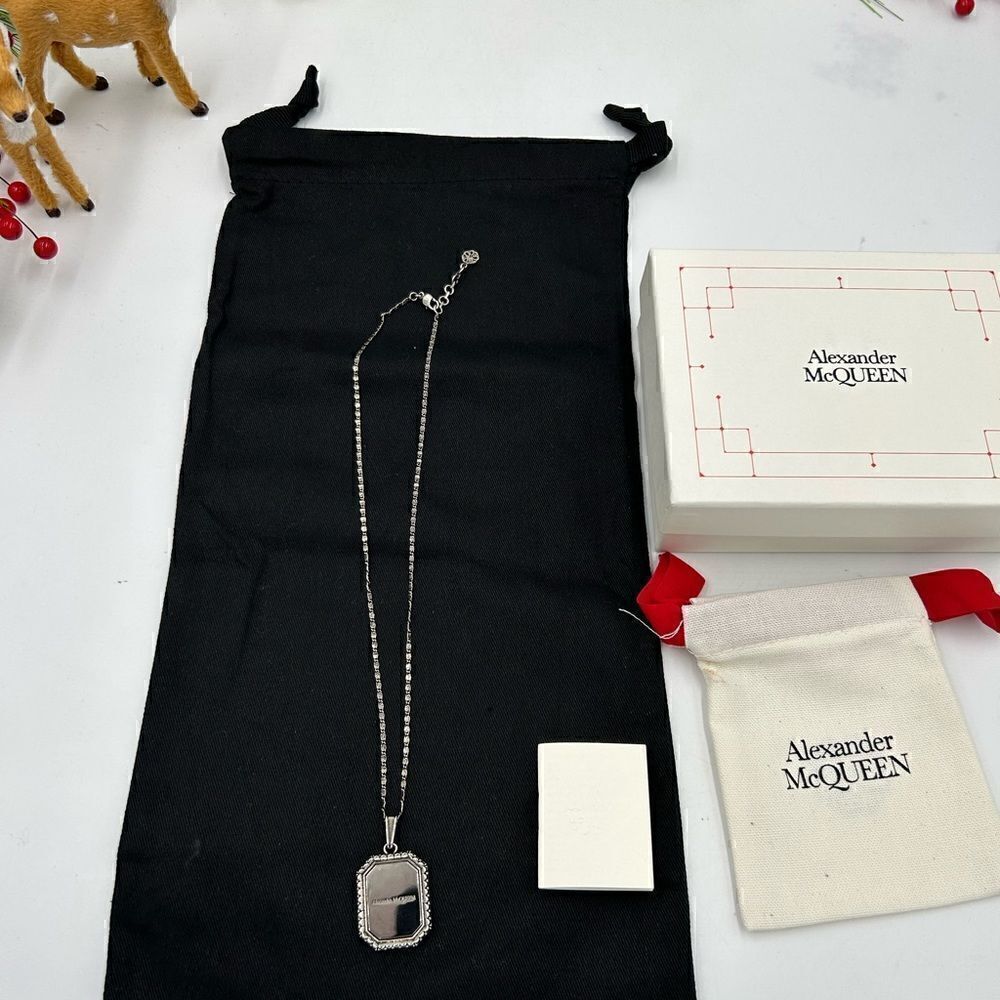 Women’s Alexander Mcqueen logo, engraved pendant necklace made in Italy